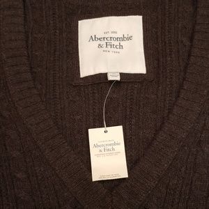 Chocolate Abercrombie & Fitch womens sweater
